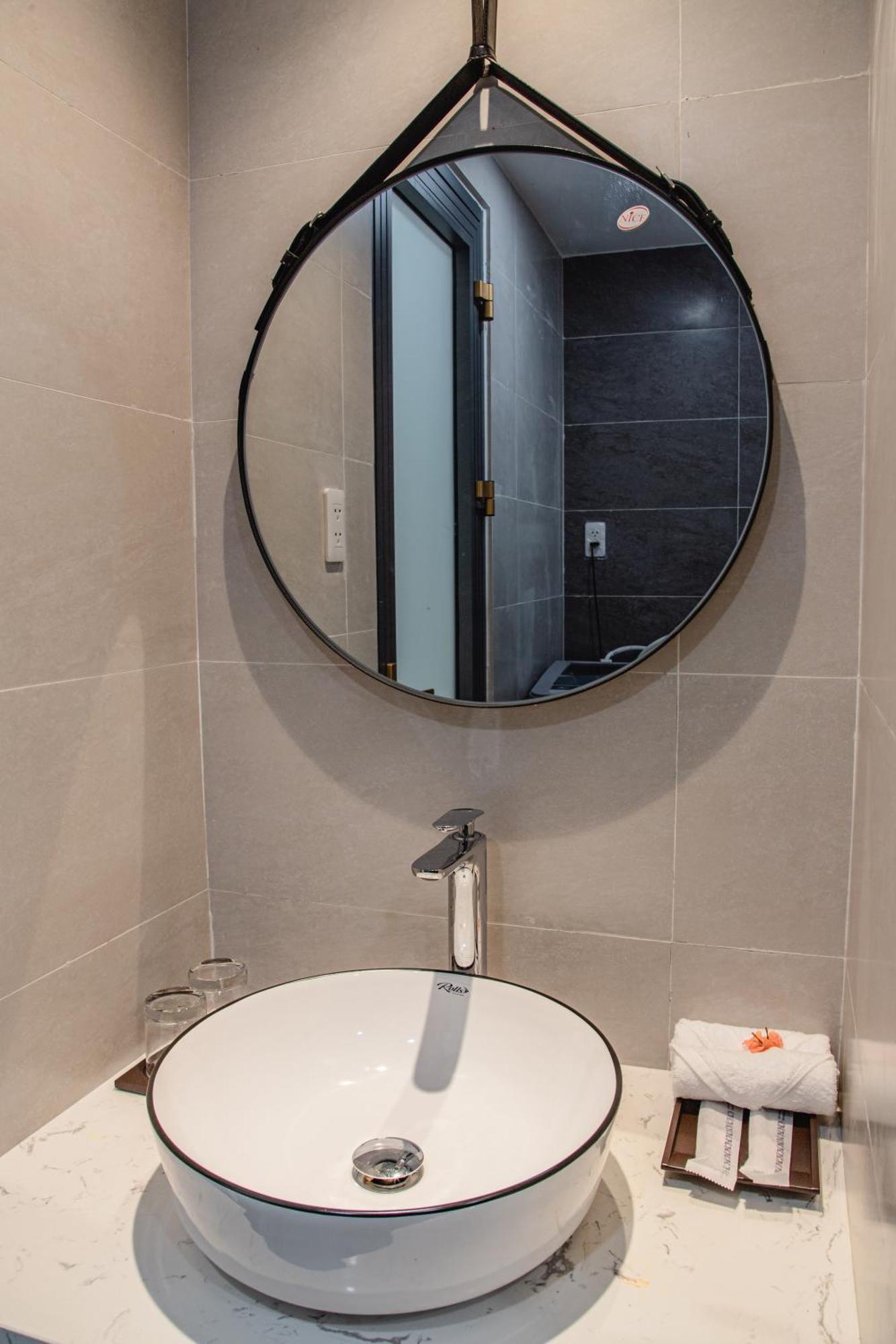Laurel Danang Apartment Zewnętrze zdjęcie